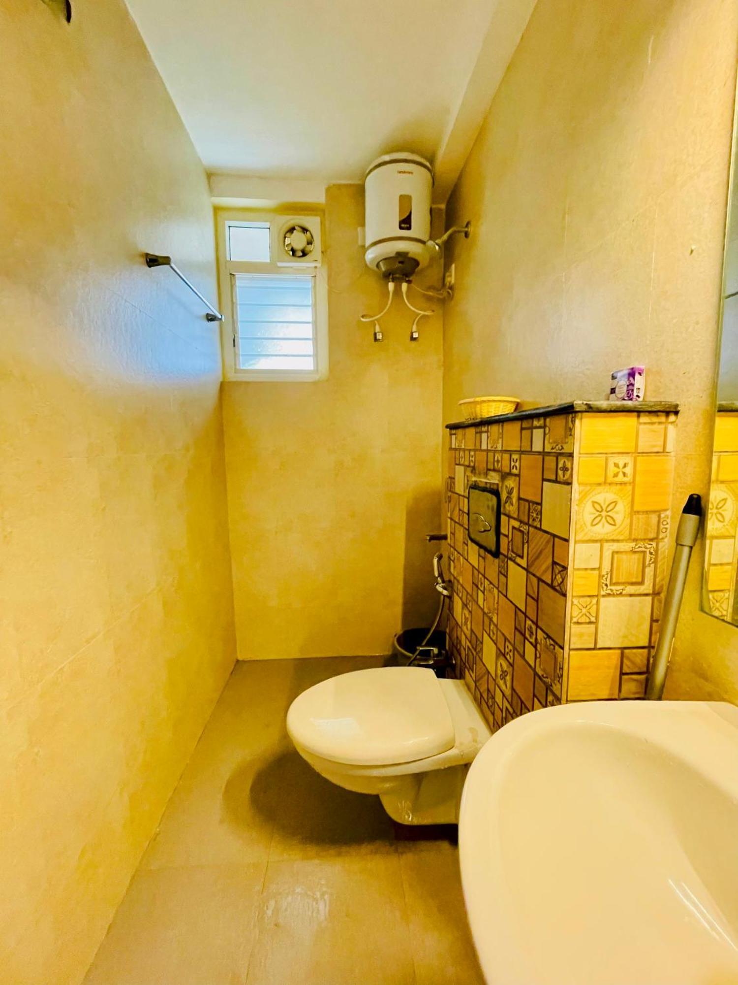 Sea Breeze 1 Bhk Apartment A12 Calangute,North Goa Nagoa المظهر الخارجي الصورة